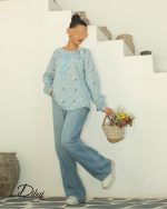 شومیز آبی گل گچی (مدل سبا) - Image 3